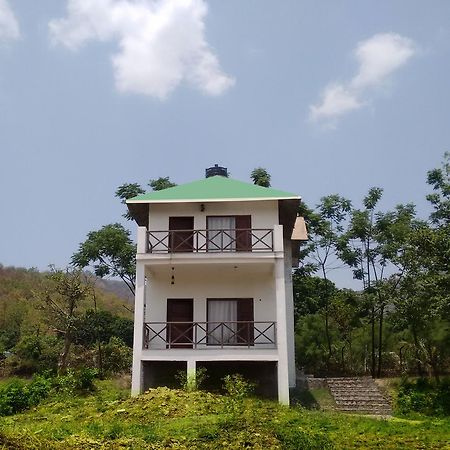 The Corbett Green Marchula Exterior photo